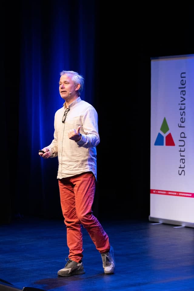 Nicolai Prydz holder foredrag på StartUp Festivalen