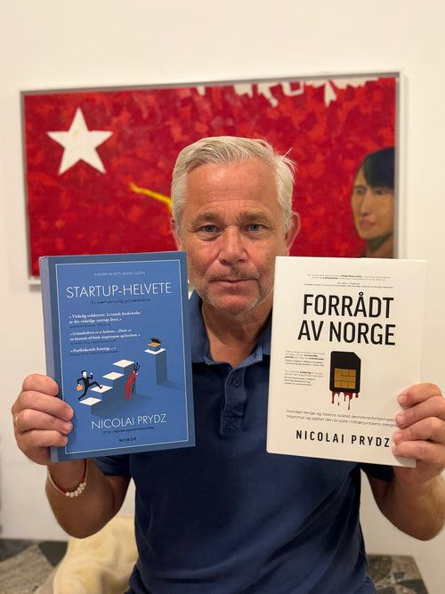 Nicolai Prydz med bøkene Startup-Helvete og Forrådt av Norge